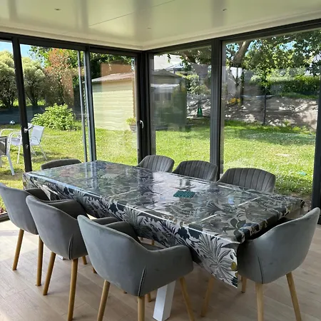 Holiday home Charmante Maison Centre-ville *